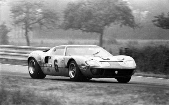 Gt40の挑戦とル マン 映画 フォードvsフェラーリ のもう一つの楽しみ方 Engine Web