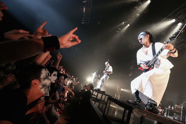 かわいいメタルで世界を変える Babymetal の挑戦 写真1枚 国際ニュース Afpbb News