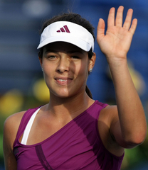 イワノビッチ パンを下し準々決勝へ、ドバイ選手権 写真5枚 国際ニュース:AFPBB News