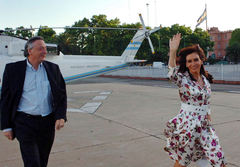 アルゼンチンのヒラリーかイメルダか フェルナンデス次期大統領の横顔 写真4枚 国際ニュース Afpbb News